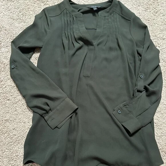 Simply Vera Vera Wang Tops Simply Vera Vera Wang Women Gray